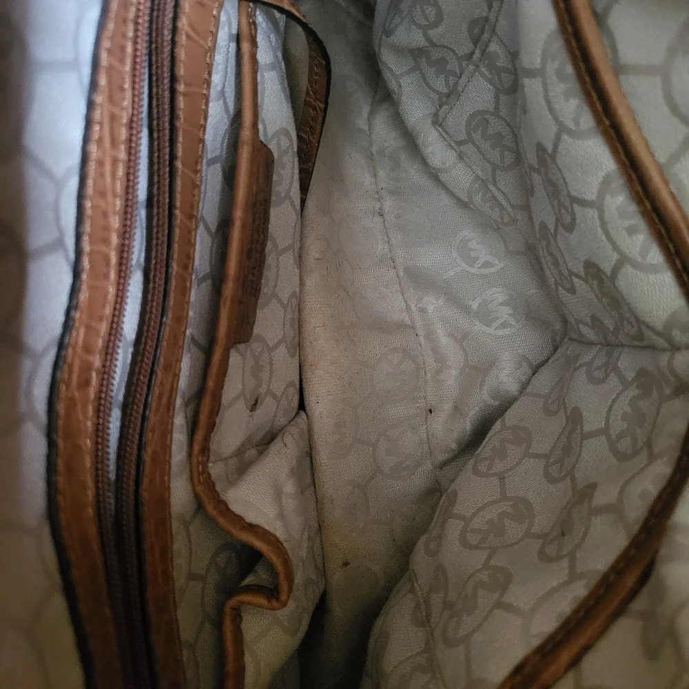 MK Hamilton Bag - Picture 2 of 3
